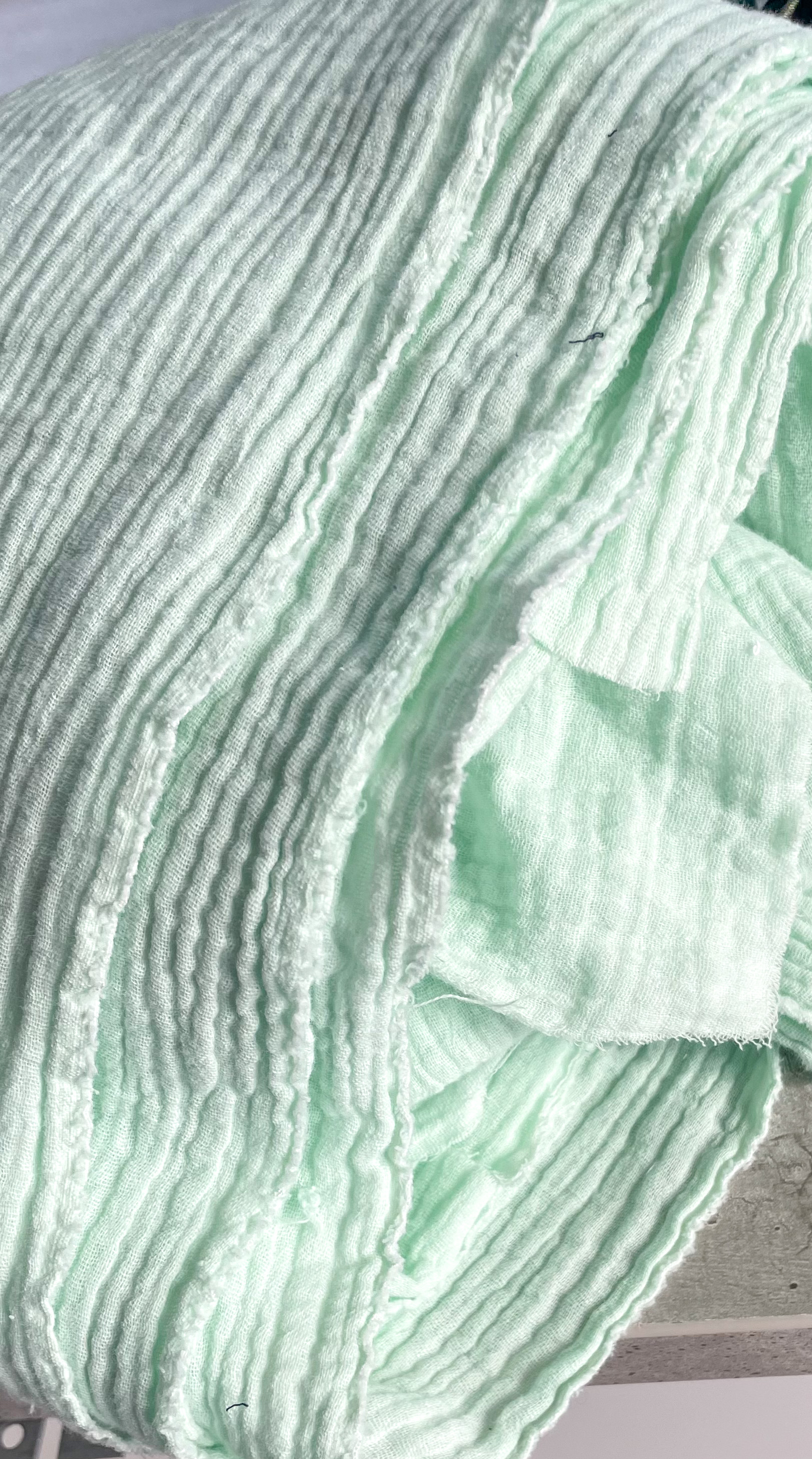 Vert menthe — Gazes unies Vert menthe — Gazes unies