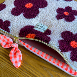 Housse d'ordinateur en moumoute fleurs oranges ultra moelleuse